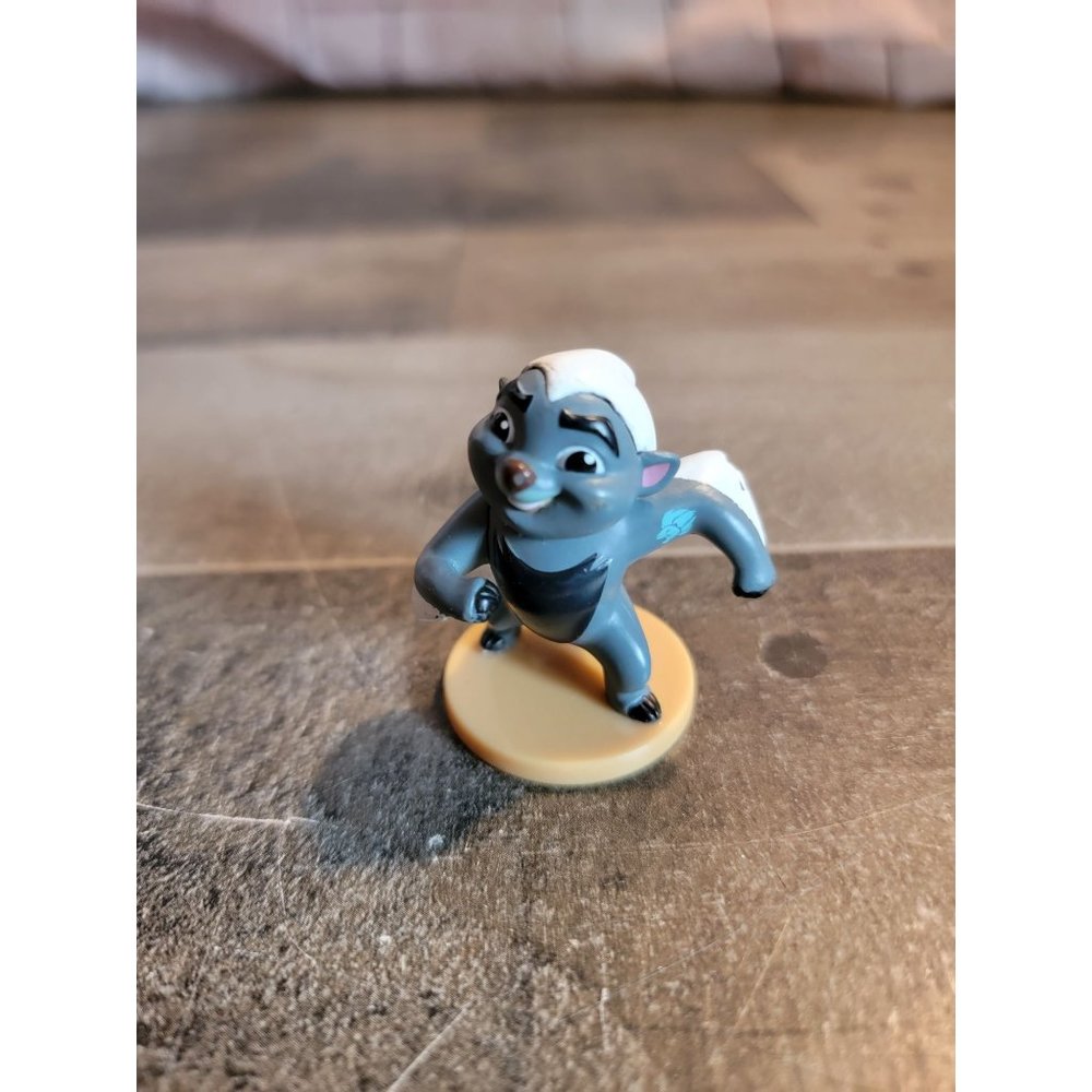 Bunga lion guard Disney skunk toy figure